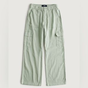 Hollister Ultra High-Rise Drapey Cargo Pants, Sage Green, L